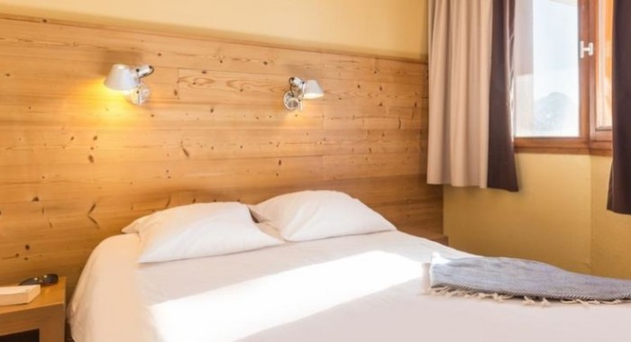 L'Ours Blanc Apartments, Alpe d'Huez ski chalet, image 7